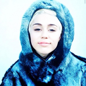 Отново ограбиха дома на Майли Сайръс