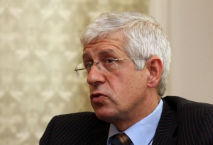 БСП има нужда от цялостно обновяване, смята Овчаров