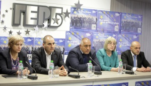 ГЕРБ искат предсрочни избори и референдум по въпросите на президента