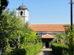 Откраднаха мощите на светци от църква в Черноморец