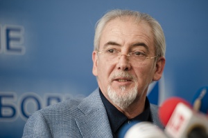 Местан: Кабинетът няма да падне с вот на недоверие