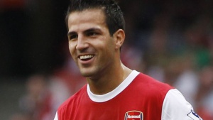 Барселона се споразумя с Челси за Фабрегас