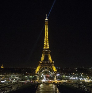 Стачка затвори Айфеловата кула