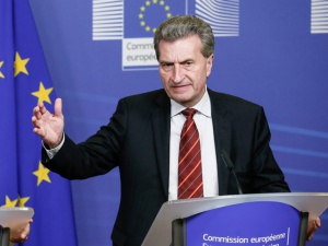 Йотингер: Преговорите между ЕК и Русия за „Южен поток“ прекратени