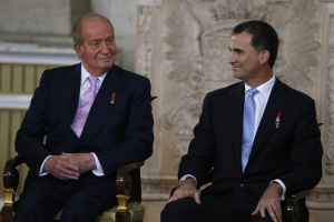 Испанският крал Хуан Карлос подписа абдикацията си