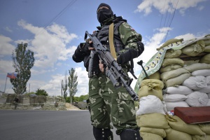 Сепаратистите взеха заложници от Луганск