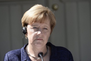 Меркел подкрепя Шулц за председател на Европейския парламент