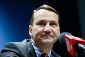 Скандалът с подслушването на Шикорски - незначителен