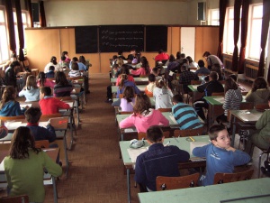 45 000 първокласници ще получат по  250 лв. през септември