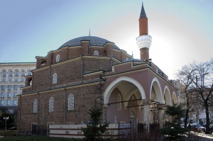 Започва свещеният месец Рамадан