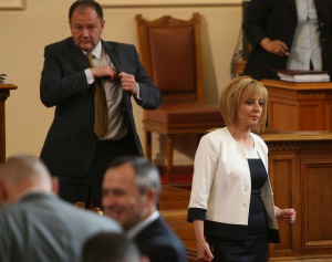 Депутатите бързо приключиха работа, няма кворум