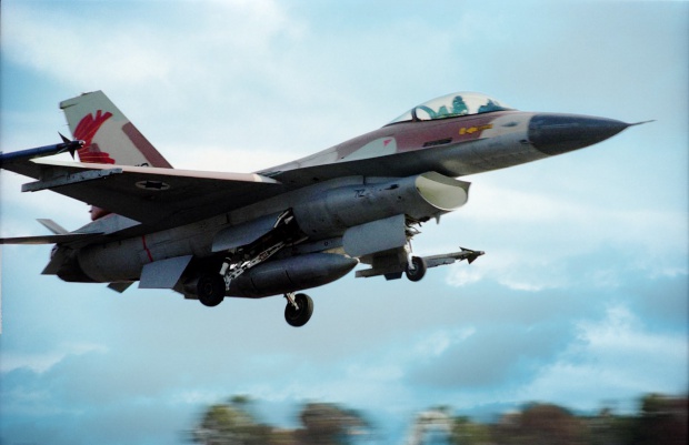 Израелски бойни самолети атакуваха Ивицата Газа