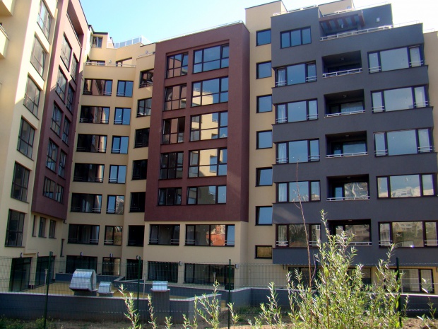 Търсят мерки за избягване на срив в цените на имотите