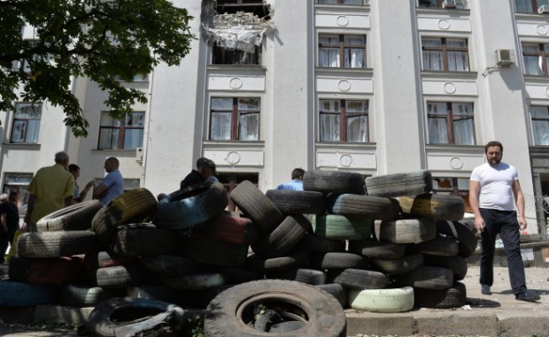 Оператор на руска телевизия загина в Източна Украйна