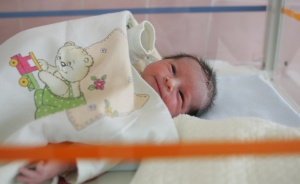 По-висока раждаемост през 2014 г.