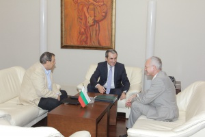 Орешарски: Основните финансови параметри не са влошени