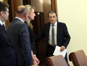 Орешарски не намира основания за актуализация на бюджета на НЗОК