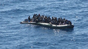 Кораб с нелегални имигранти потъна в Малайзия