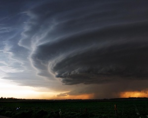 Над 20 филипинци загинаха в урагана „Гленда“