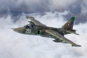 Руски изтребител е свалил украински Су-25