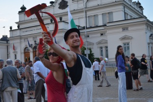 Флашмоб пред НС за свободни медии