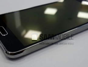 Снимки на Samsung Galaxy Alpha с метална рамка