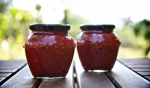 Рекламираме български продукти в Русия и Обединените арабски емирства