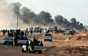 Военен самолет се разби в Либия