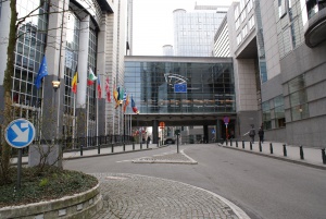 "Файненшъл таймс": И Западът ще пострада от санкциите срещу Русия