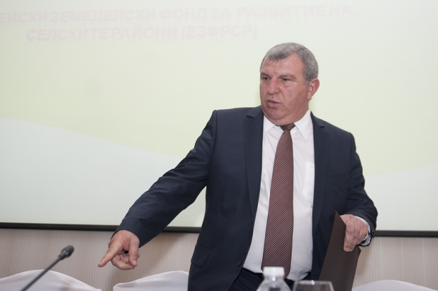 Греков иска оставки във Фонд „Земеделие”
