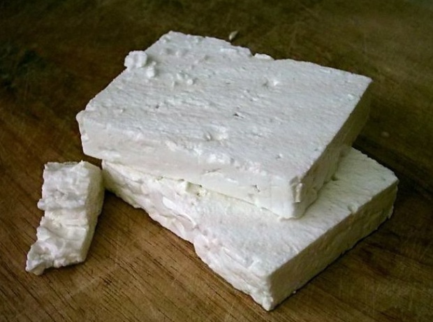 Как да познаем качественото сирене?
