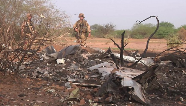 Откриха втората черна кутия на падналия самолет в Мали