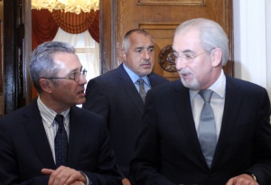 Местан: Безумно и нелепо е да се твърди, че сме подали сиренце на ГЕРБ