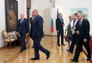 Борисов ще прати депутати в НС заради бюджета на НЗОК