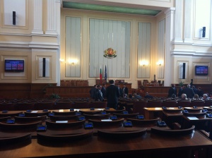 Пореден депутат напуска ПГ "Атака" и отива при Бареков