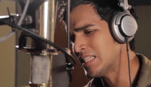 Младеж съди Рики Мартин