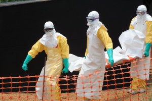 Почина испанският свещеник, заразен с ебола