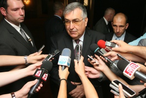 Служебният премиер назначи още десет заместник-министри