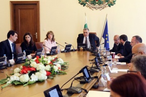 Близнашки сменя петима областни управители