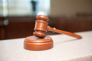 Над 100 съдилища са заплашени от фалит