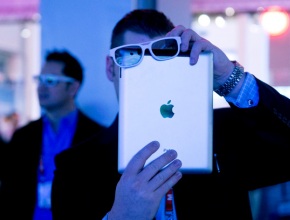 Bloomberg: iPad 12,9" ще бъде представен догодина