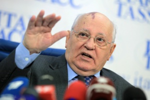 Горбачов подкрепя Русия за Украйна