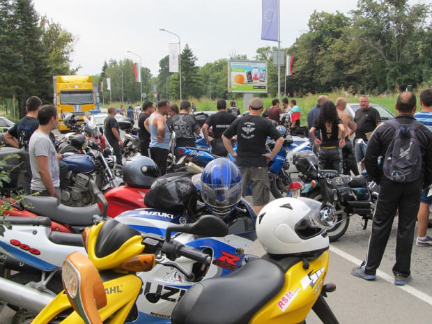 Над 100 мотористи протестираха срещу смъртта на пътя