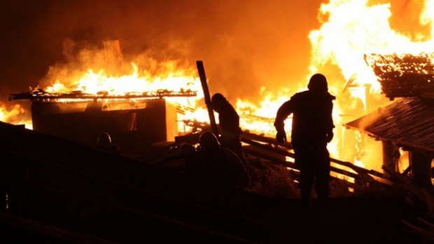 Пожар изпепели завод в Германия, щетите са за милиони