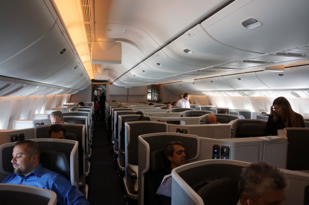 Свалиха от самолет лошо миришещ пасажер