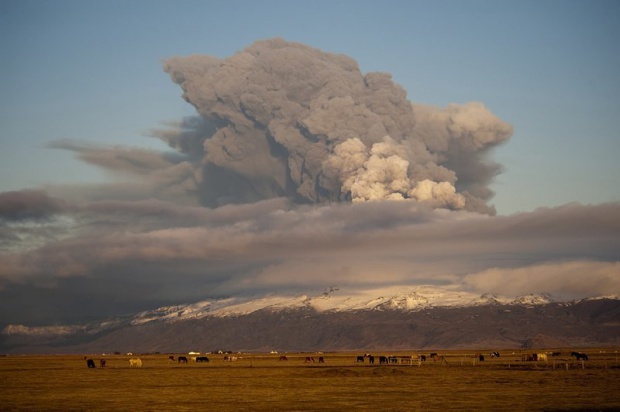 Вулканът Бардарбунга започна да изригва