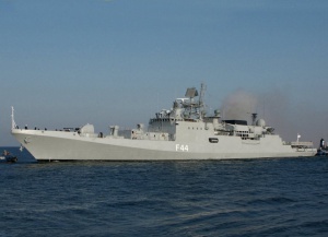 Бойни кораби на НАТО влизат в Черно море