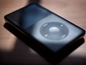 Apple спира да продава iPod Classic