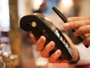 До 2020 година всички терминали на MasterCard в Европа ще поддържат NFC за безконтактни плащания