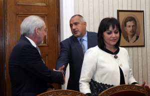 Лютви Местан: Нека спрем заклинанията, че коалиция няма да има